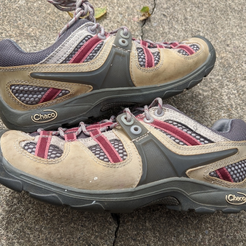 Women's Chaco Trail Lace Up Shoes Size 8m